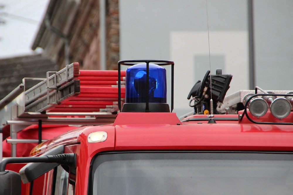 佛山汽車救援：24小時待命，讓愛車不再無助！