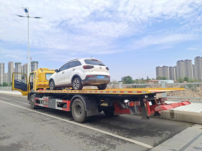 鞍山上門搭電，專業快速解決您的電力難題！